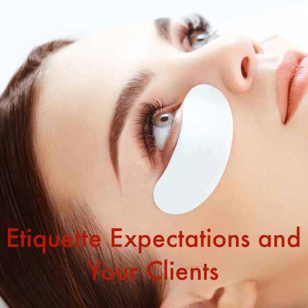 girl getting eyelash extensions