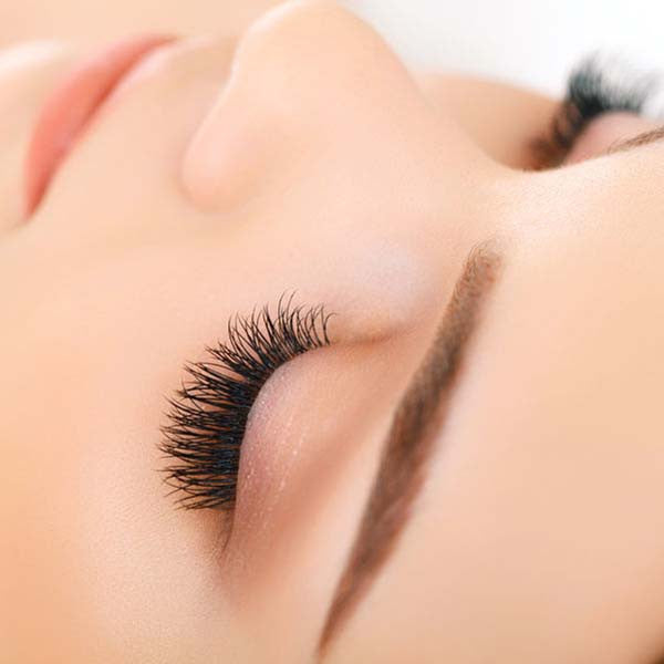 beautiful eyelash extensions