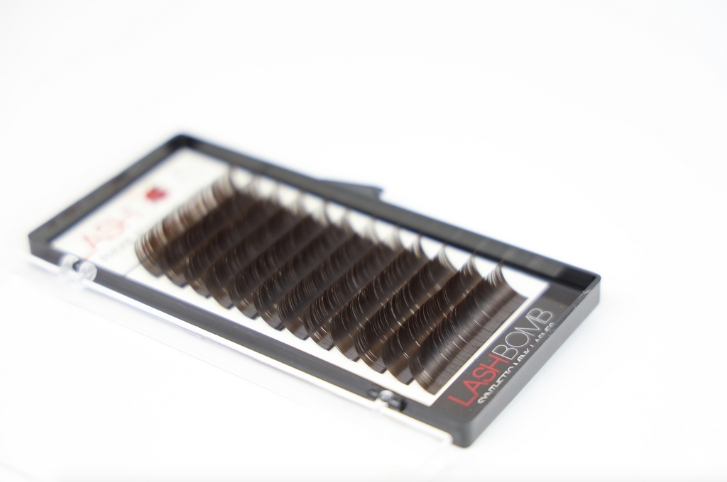 TRAYS - DARK BROWN COLORED LASHES